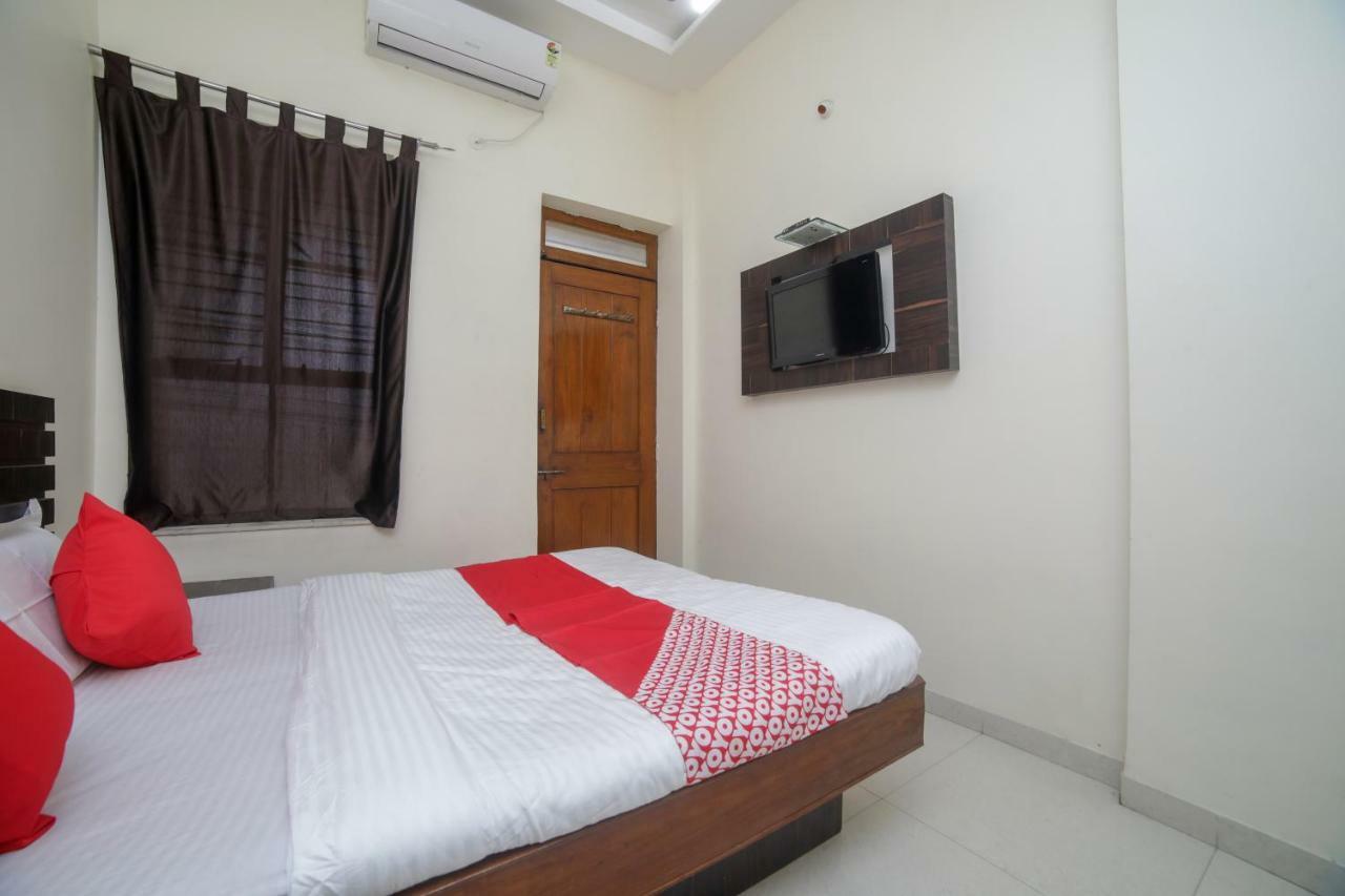 Oyo 46697 Hotel Gopi Nagpur Exterior foto